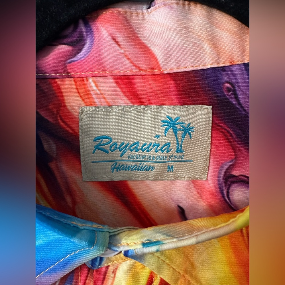 Royaura® Vintage Gradient Art Print Men's Pride Month Button Down - Picture 7 of 10
